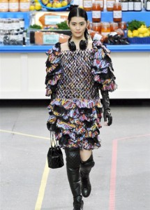 Chanel sfilate AI 2014 2015 mamme a spillo