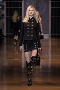 Versace-milan-fashion-week-mamme-a-spillo