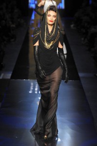 Abito trasparente Jean Paul Gualtier mamme a spillo