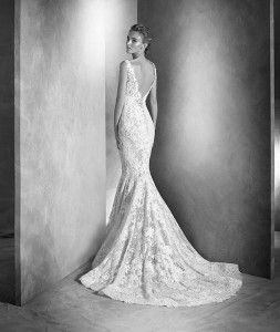 Pronovias abiti 2016 mamme a spillo
