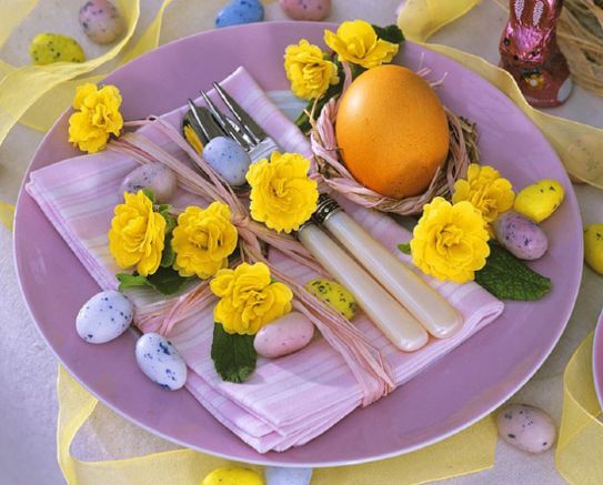 Come decorare la tavola di Pasqua: idee e spunti di primavera