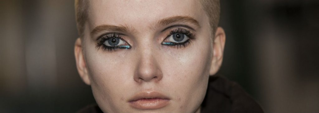 make-up autunno 2016 occhi glitterati mamme a spillo