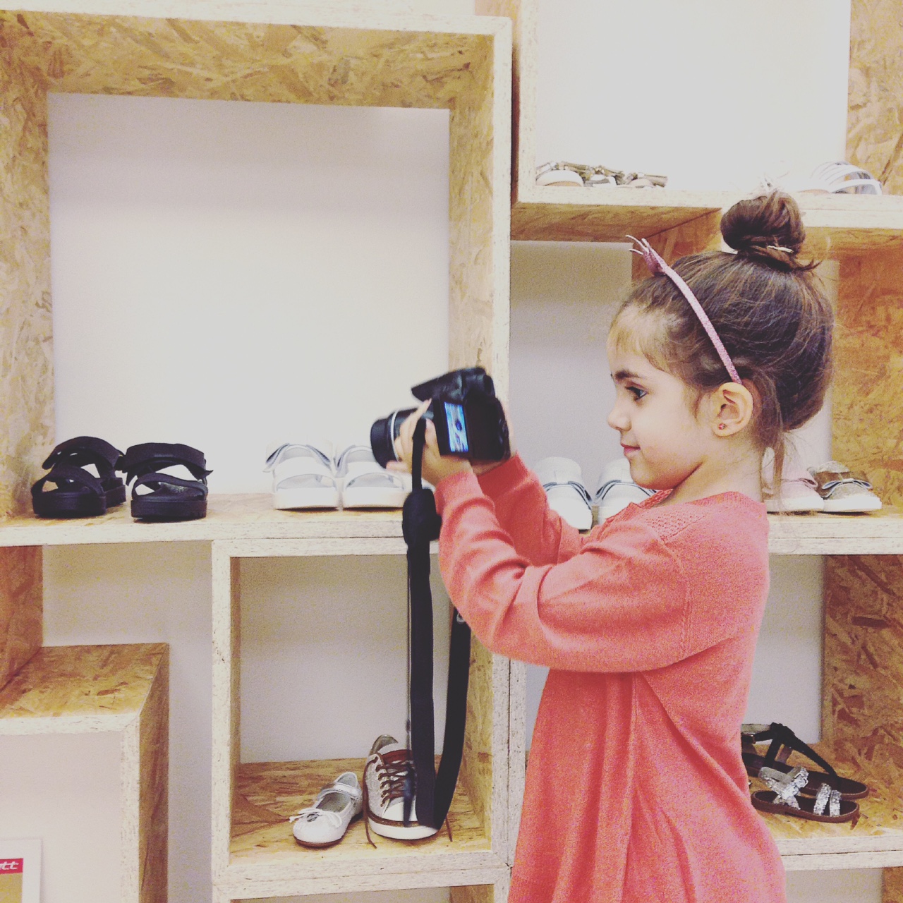 mayoral-outfit-bimba-corallo