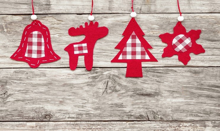 Decorazioni Natalizie Facili E Veloci.Decorazioni Di Natale In Feltro Fai Cosi Mamme A Spillo