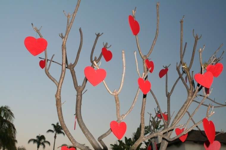 San Valentino: idee per romantiche decorazioni fai da te