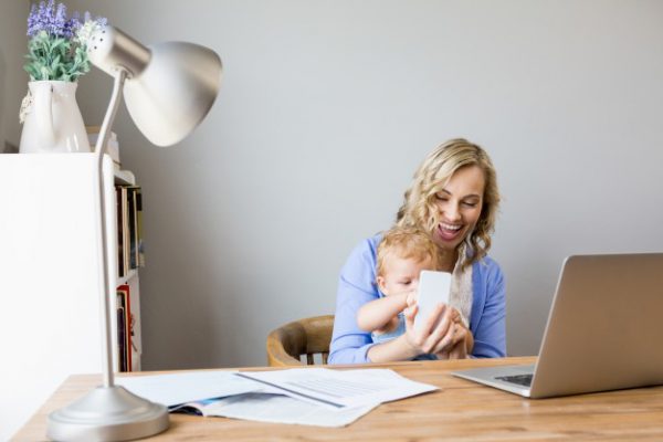 mamme e lavoro pessima madre mamme a spillo