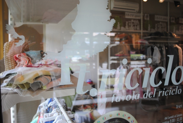 abiti riciclati img evidenza