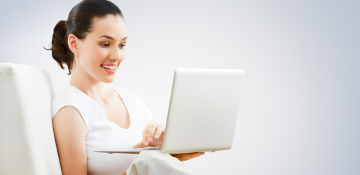 donnna lavoro casa computer mamme a spillo