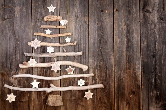 Decorazioni Natalizie Low Cost.Decorazioni Fai Da Te Low Cost Per L Albero Di Natale Le Idee Piu Belle Mamme A Spillo