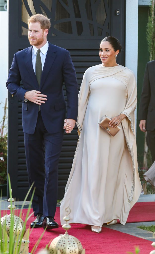 Meghan Markle in caftano Dior