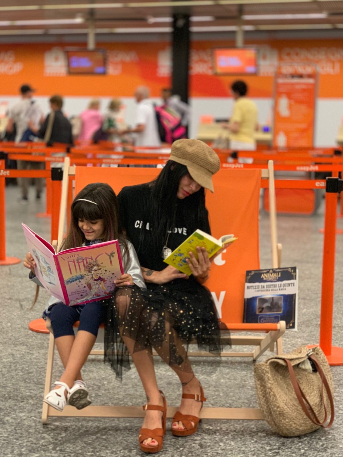 EasyJet lancia Flybrary, la biblioteca volante che i nostri