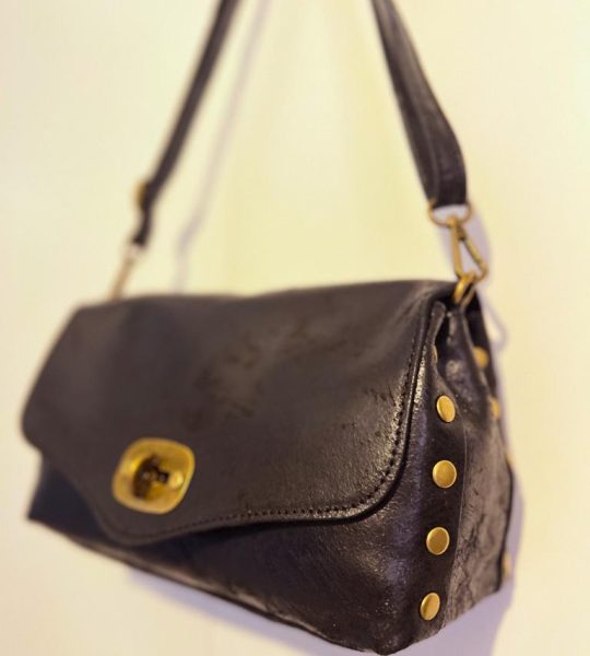 postina-vintage-nera